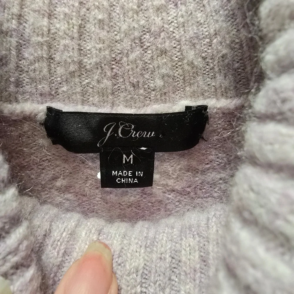 J. Crew Wool Blend Turtleneck Sweater Womens‎ Medium Lavender Purple Knit